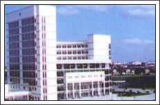 �Ϻ���ѧУ��